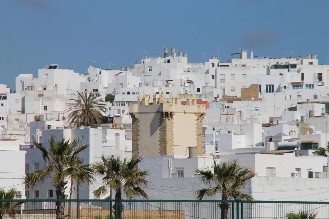 Estudio En El Centro De Conil Conil De La Frontera Exterior photo